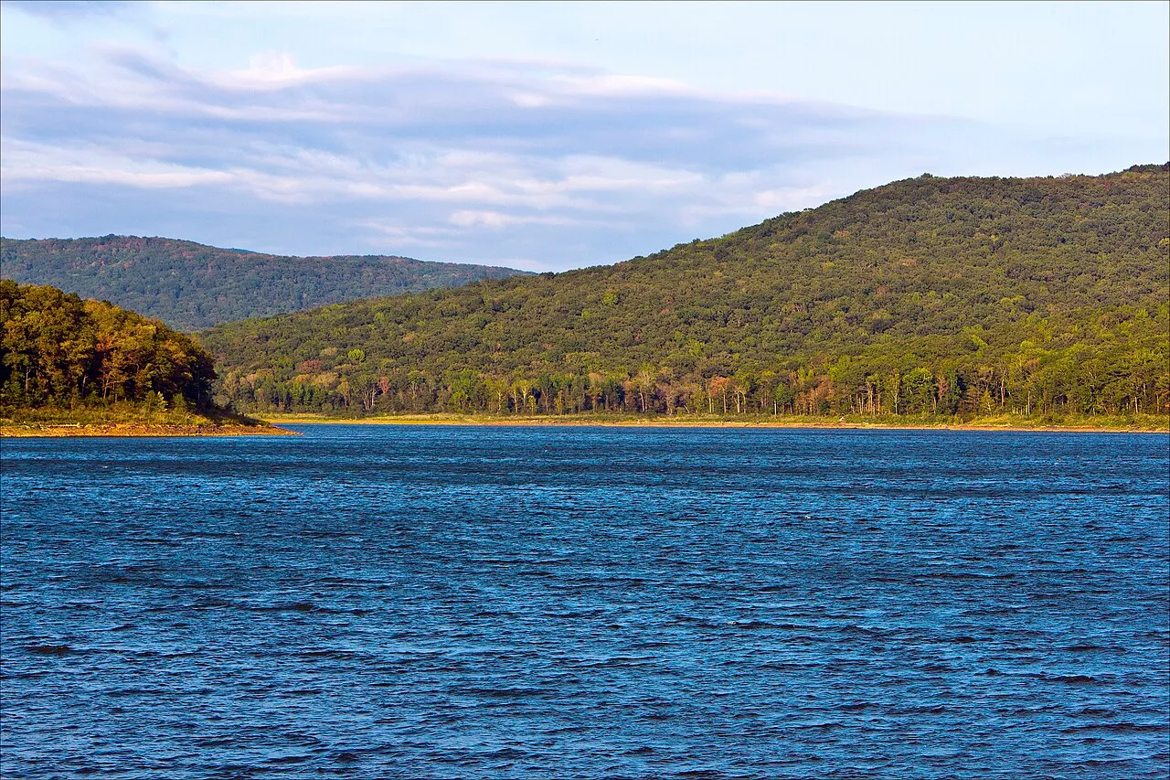 Lake Fort Smith Campground