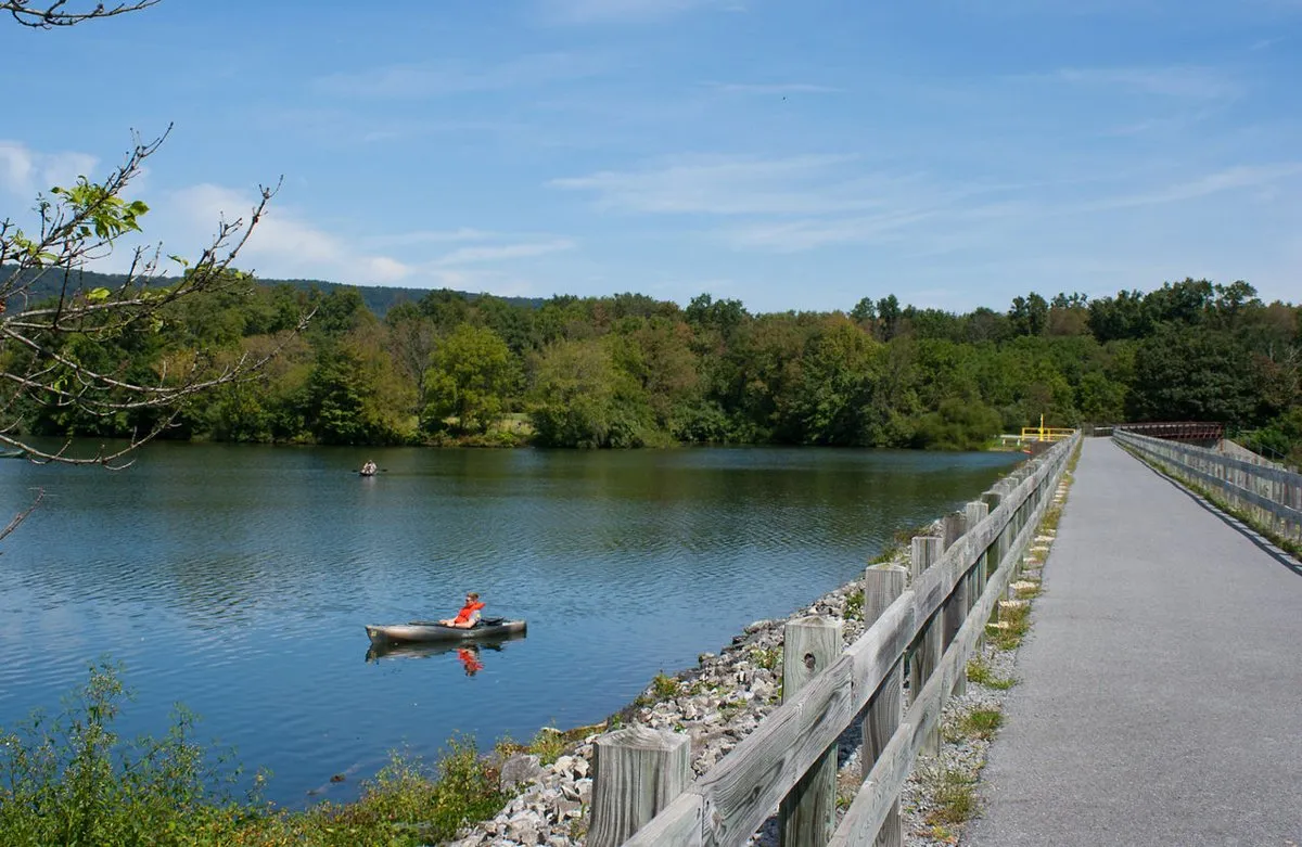 Memorial Lake State Park