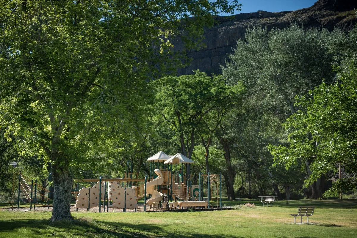Sun Lakes State Park