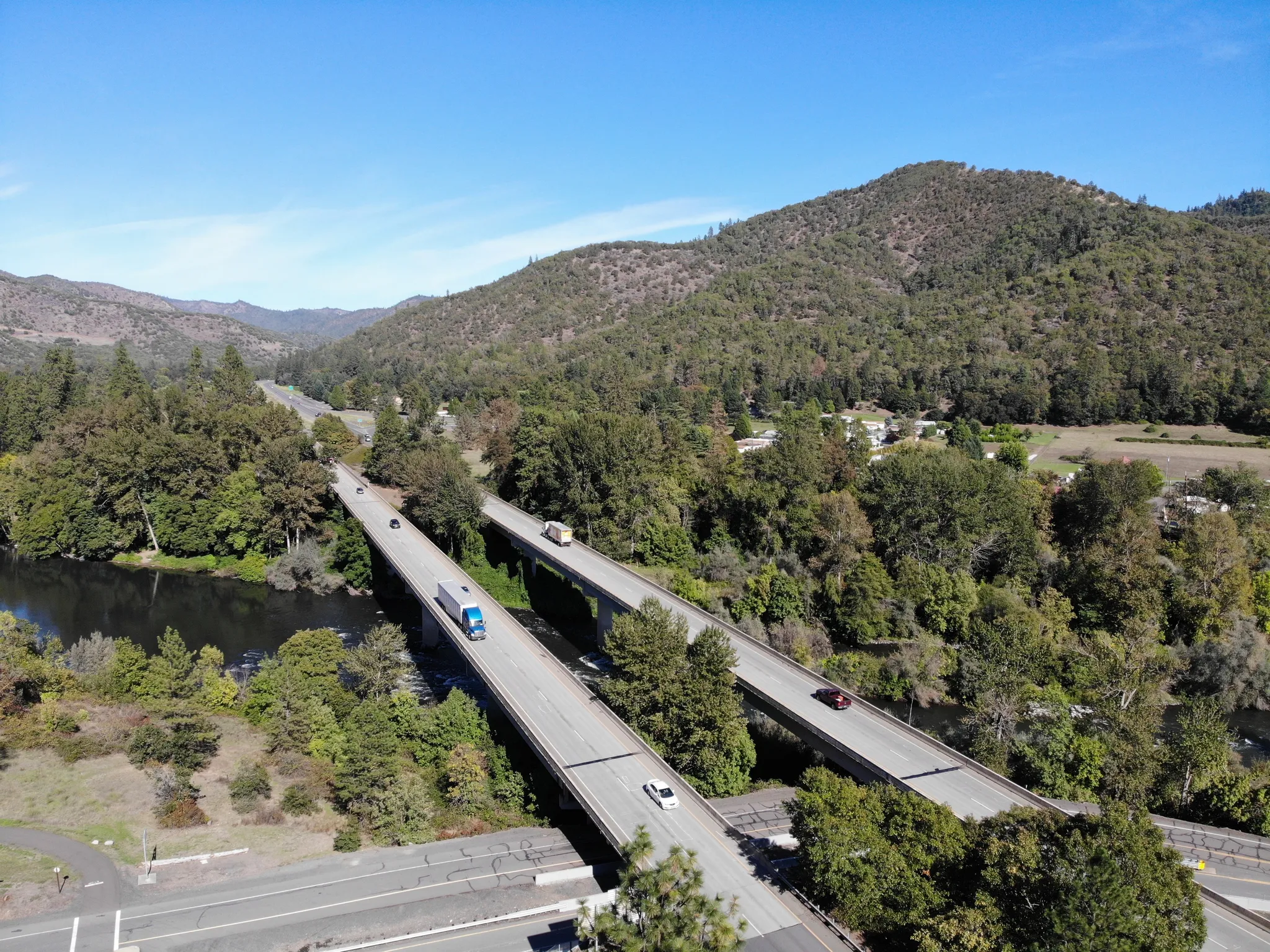 Valley Of The Rogue State Park