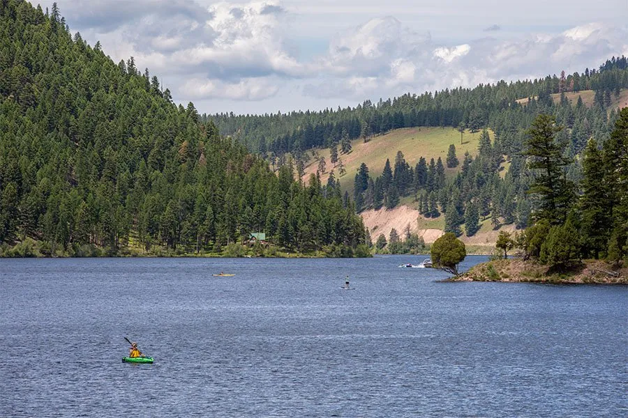Salmon Lake State Park