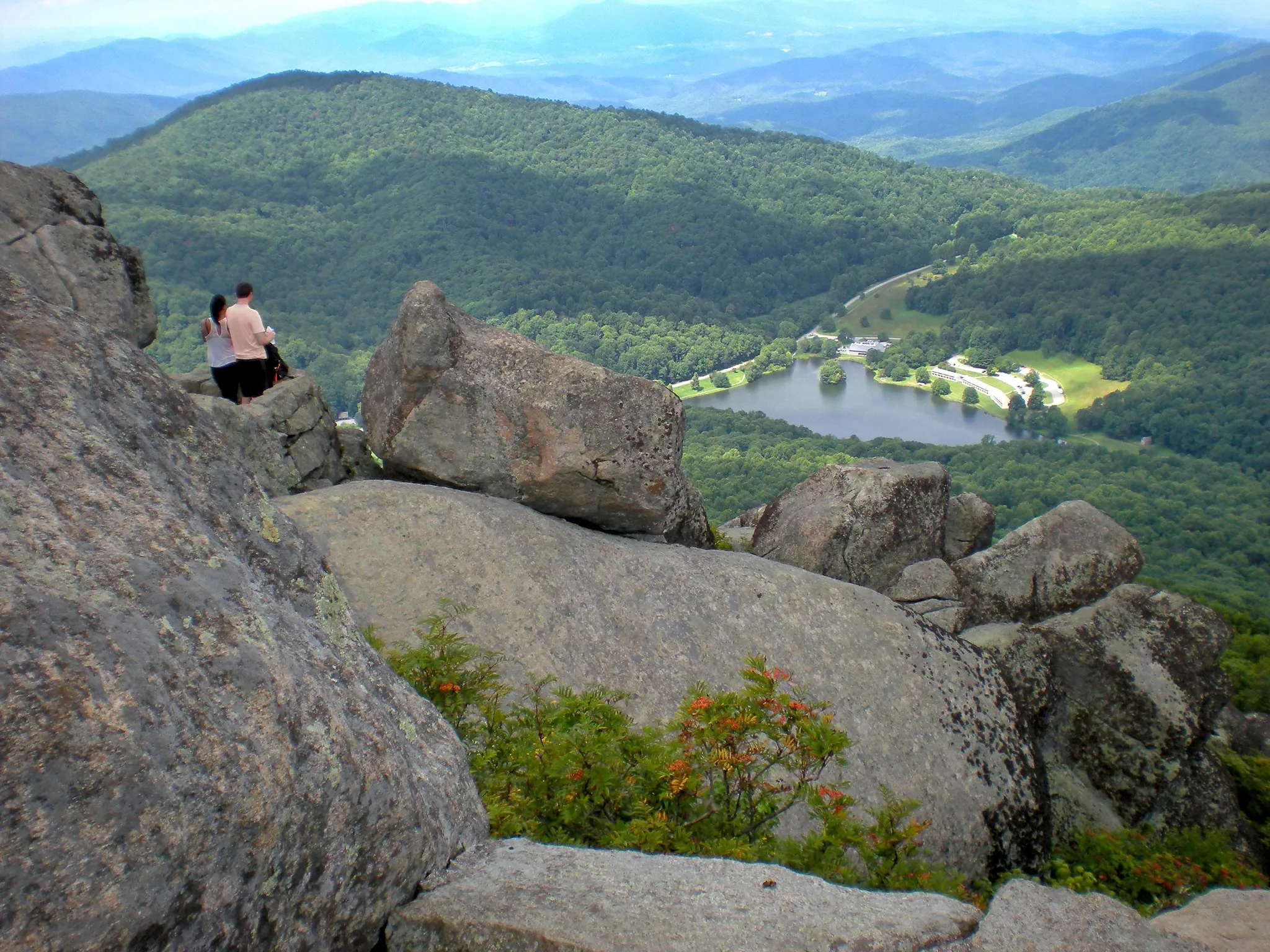 Peaks Of Otter Campground