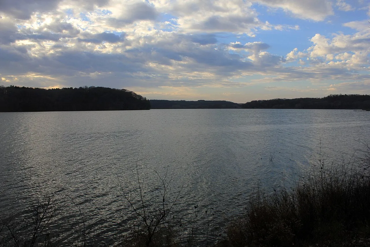 Yellowstone Lake State Park