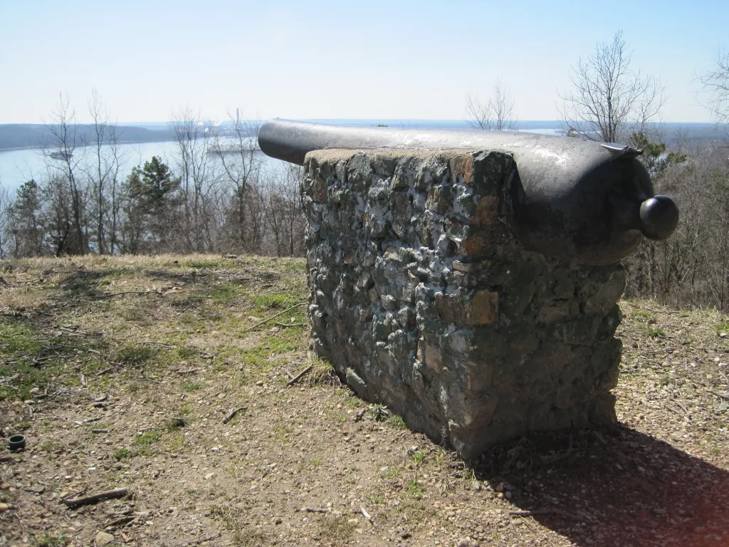 Nathan Bedford Forrest State Park