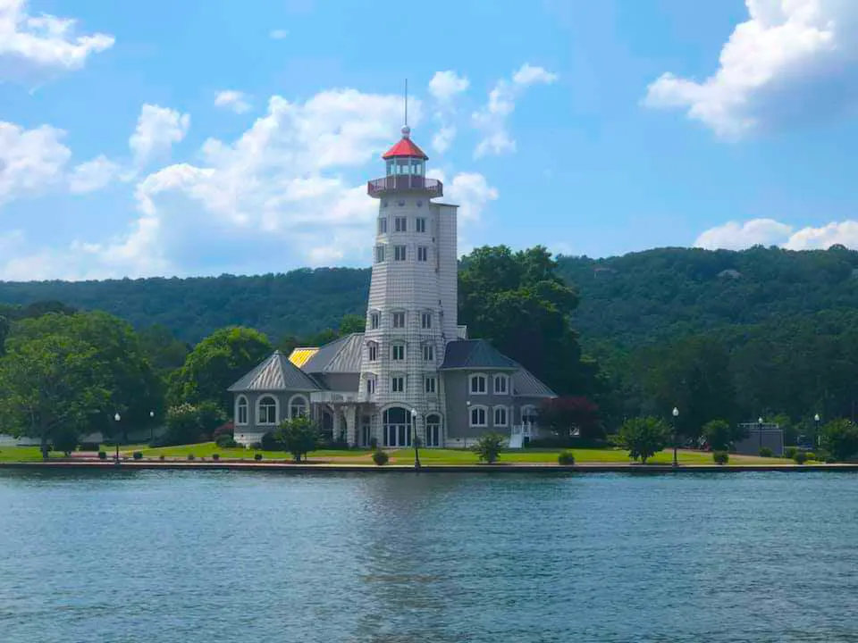 Lake Guntersville State Park