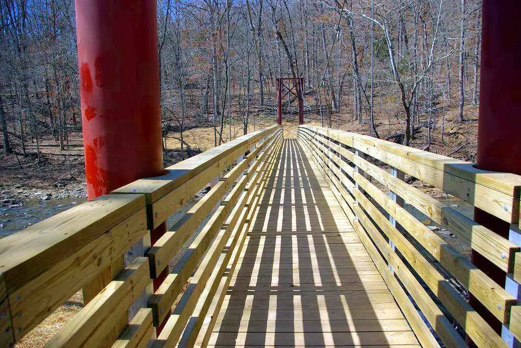 Devil's Den Campground