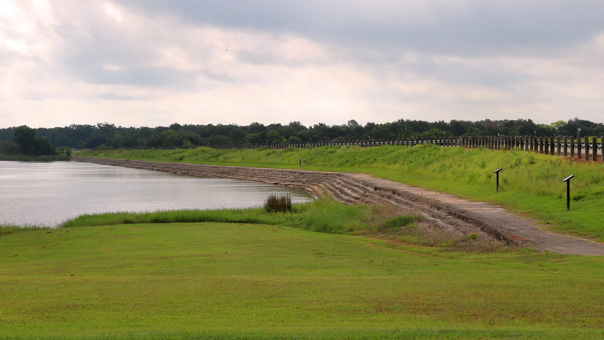 Purtis Creek State Park