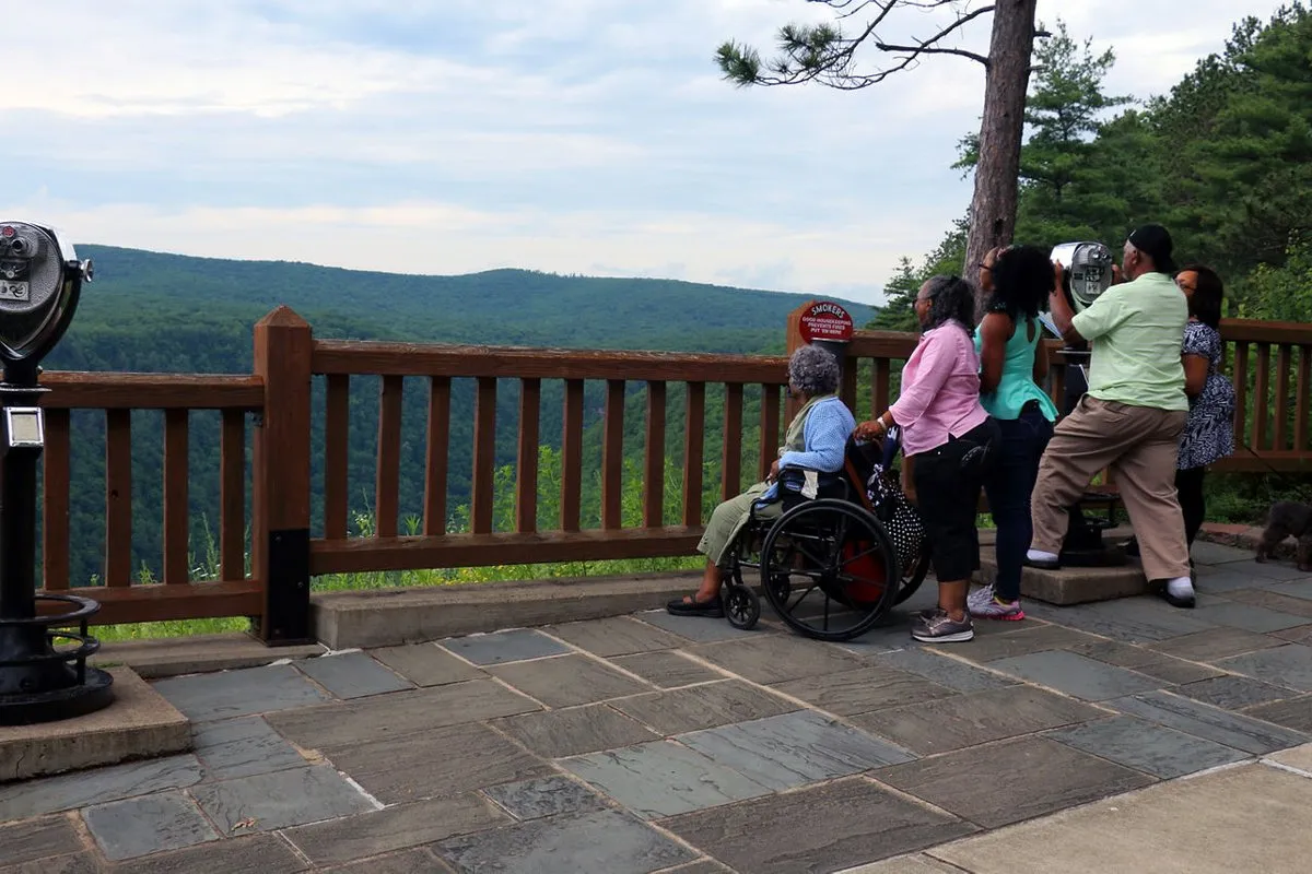 Leonard Harrison State Park