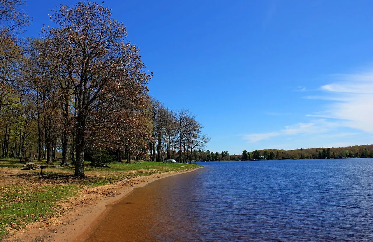 Twin Lakes State Forest Campground
