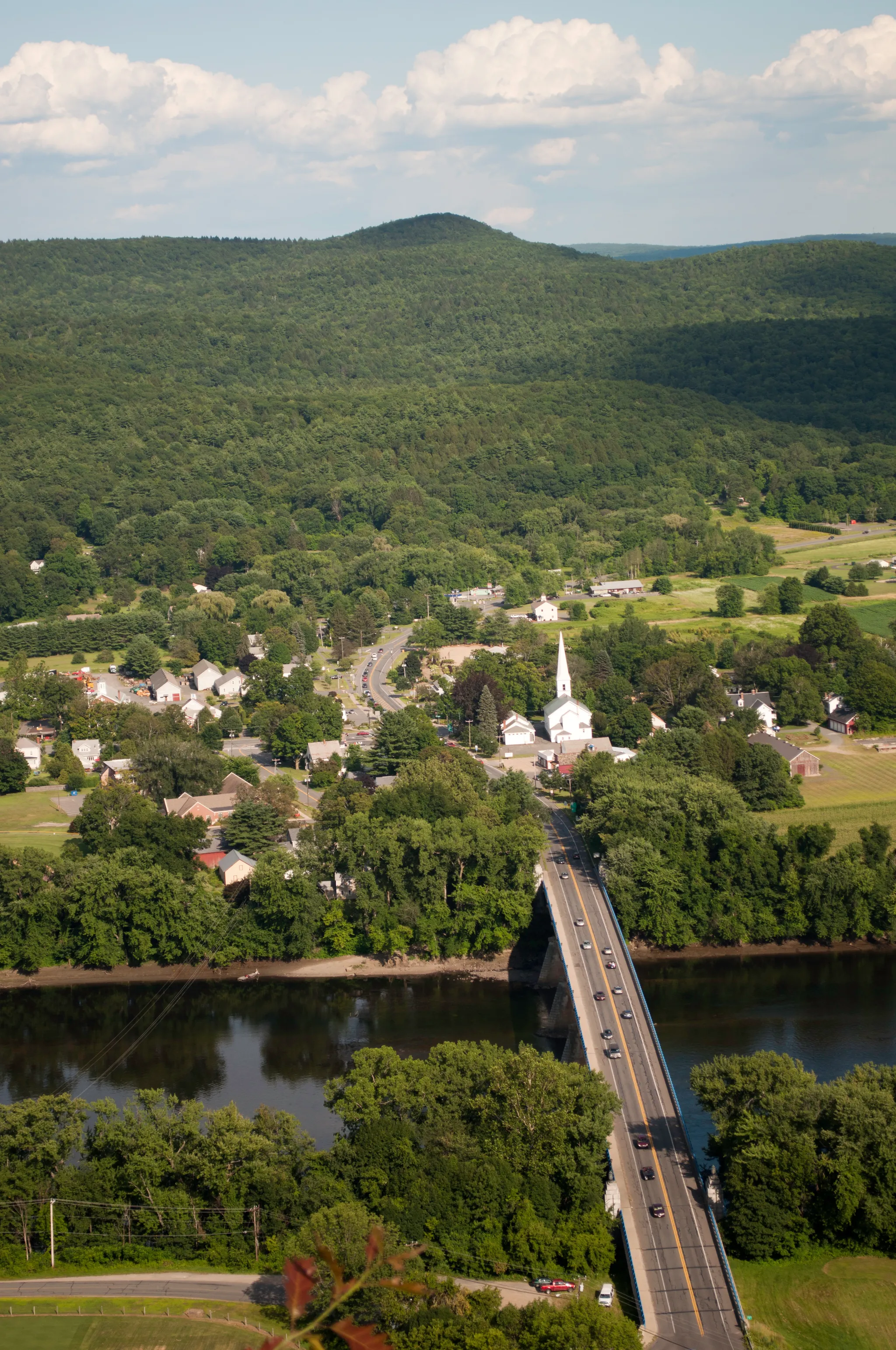 Mt. Sugarloaf State Reservation