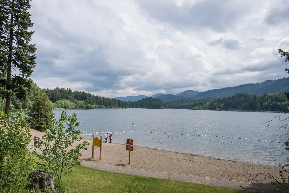 Lake Easton State Park