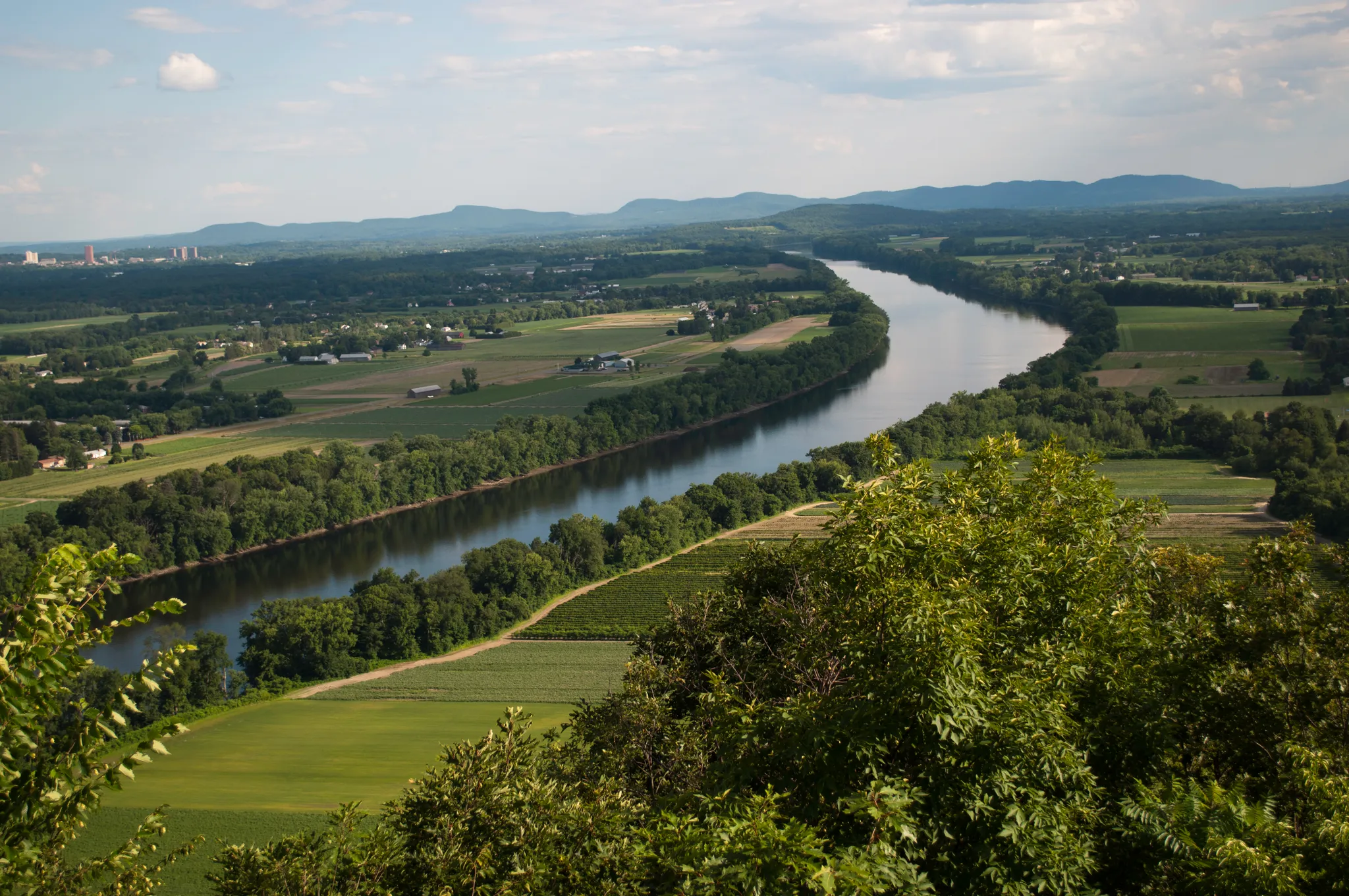 Mt. Sugarloaf State Reservation