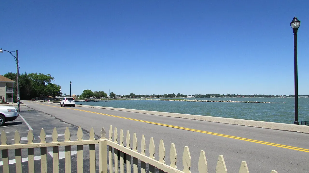Grand Lake Camp Sites 1-120