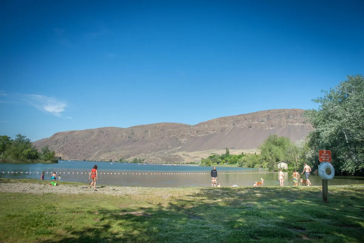 Sun Lakes State Park
