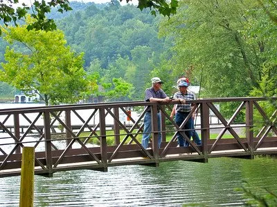 Moccasin Creek State Park