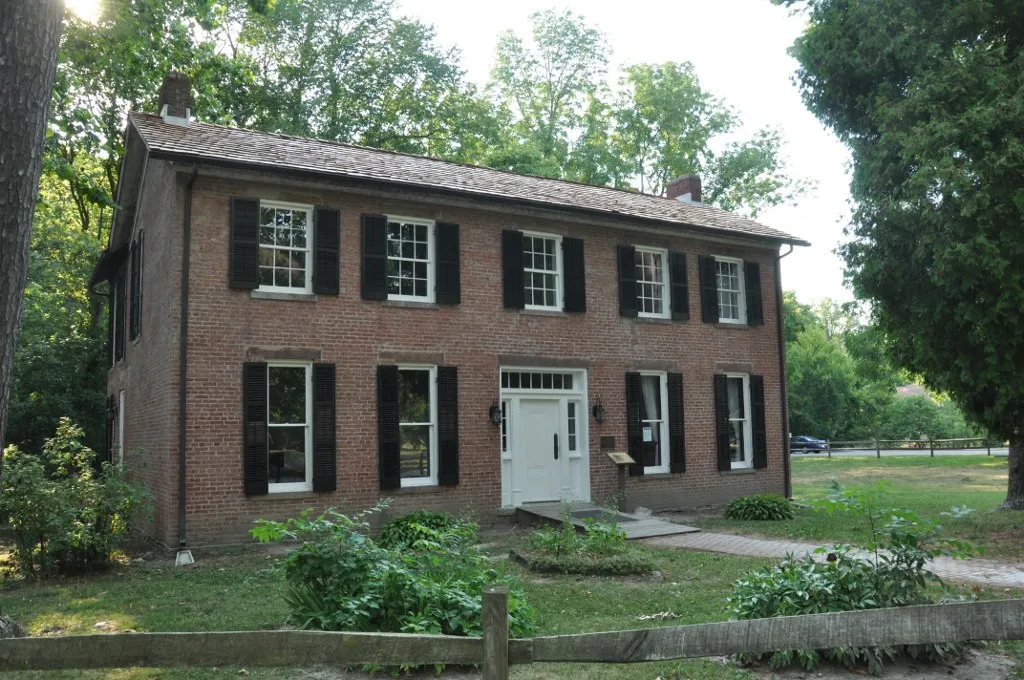 Mounds State Park