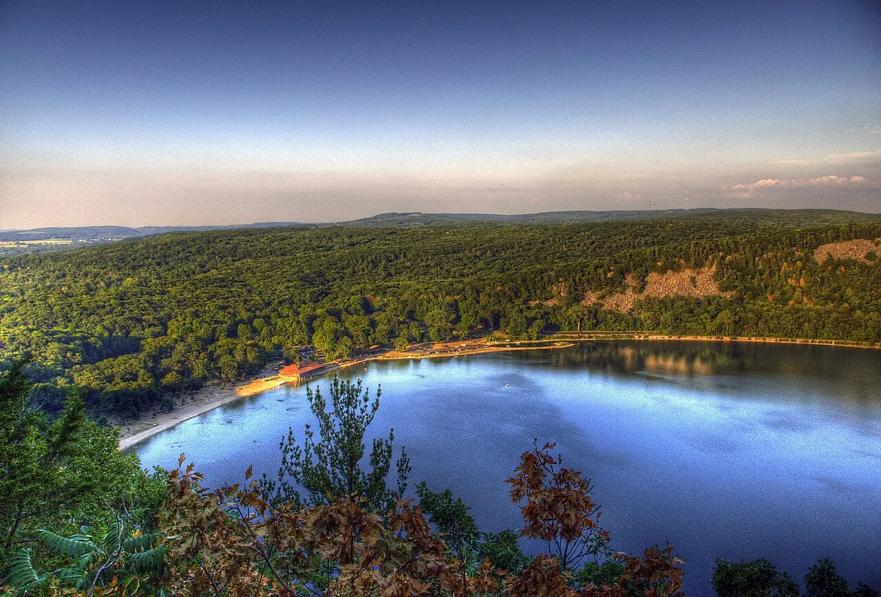 Devil's Lake State Park