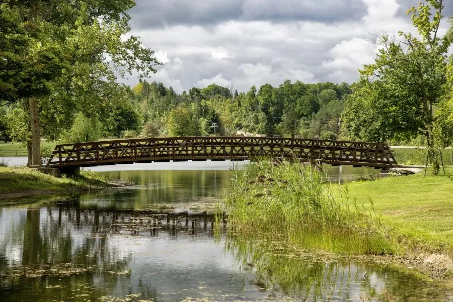 Darien Lakes State Park