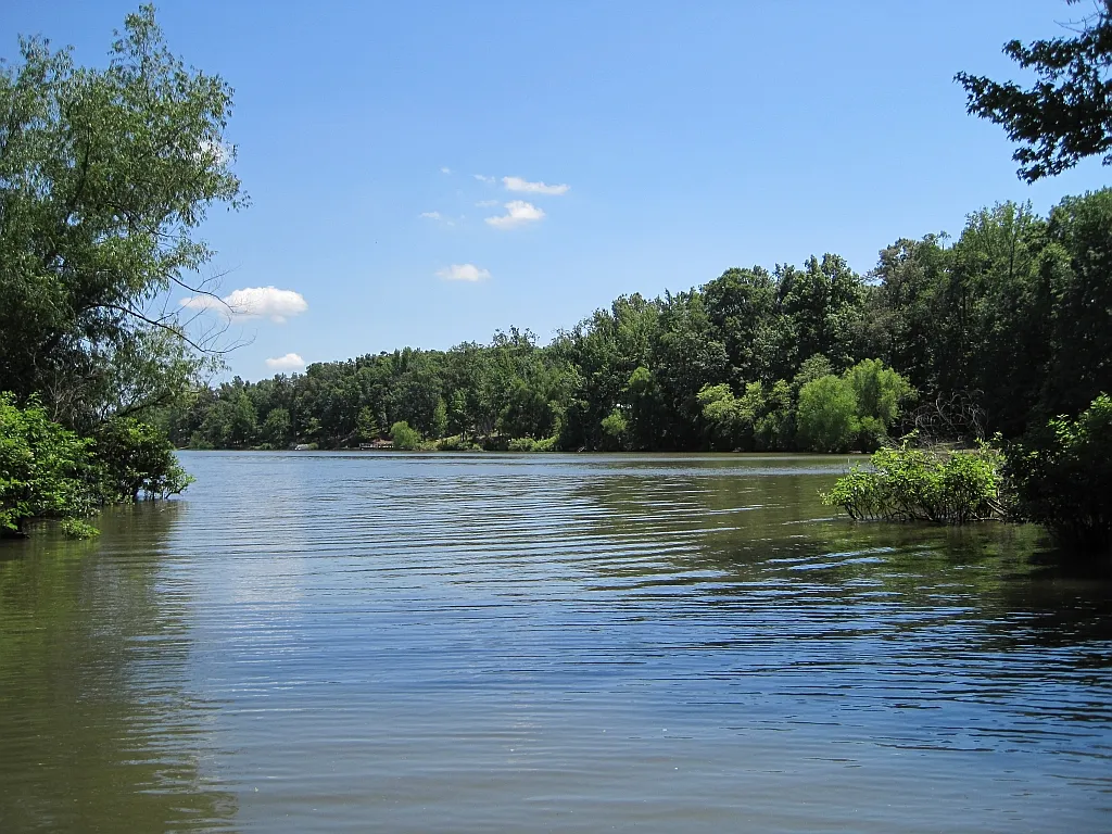 Lake Poinsett Campground