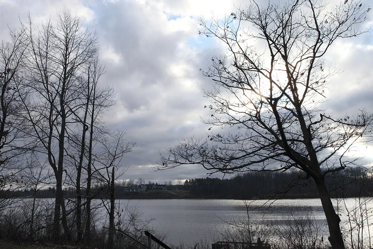Punderson Campground Sites 1-90, Group Sites 1-2