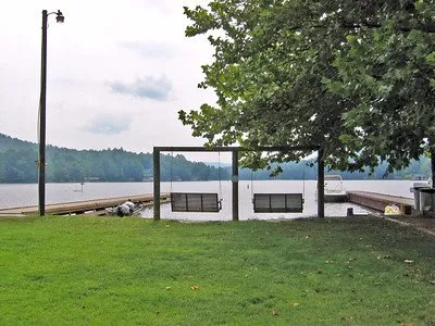 Moccasin Creek State Park