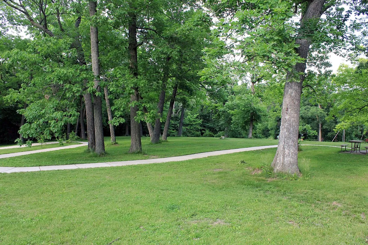 New Glarus Woods State Park