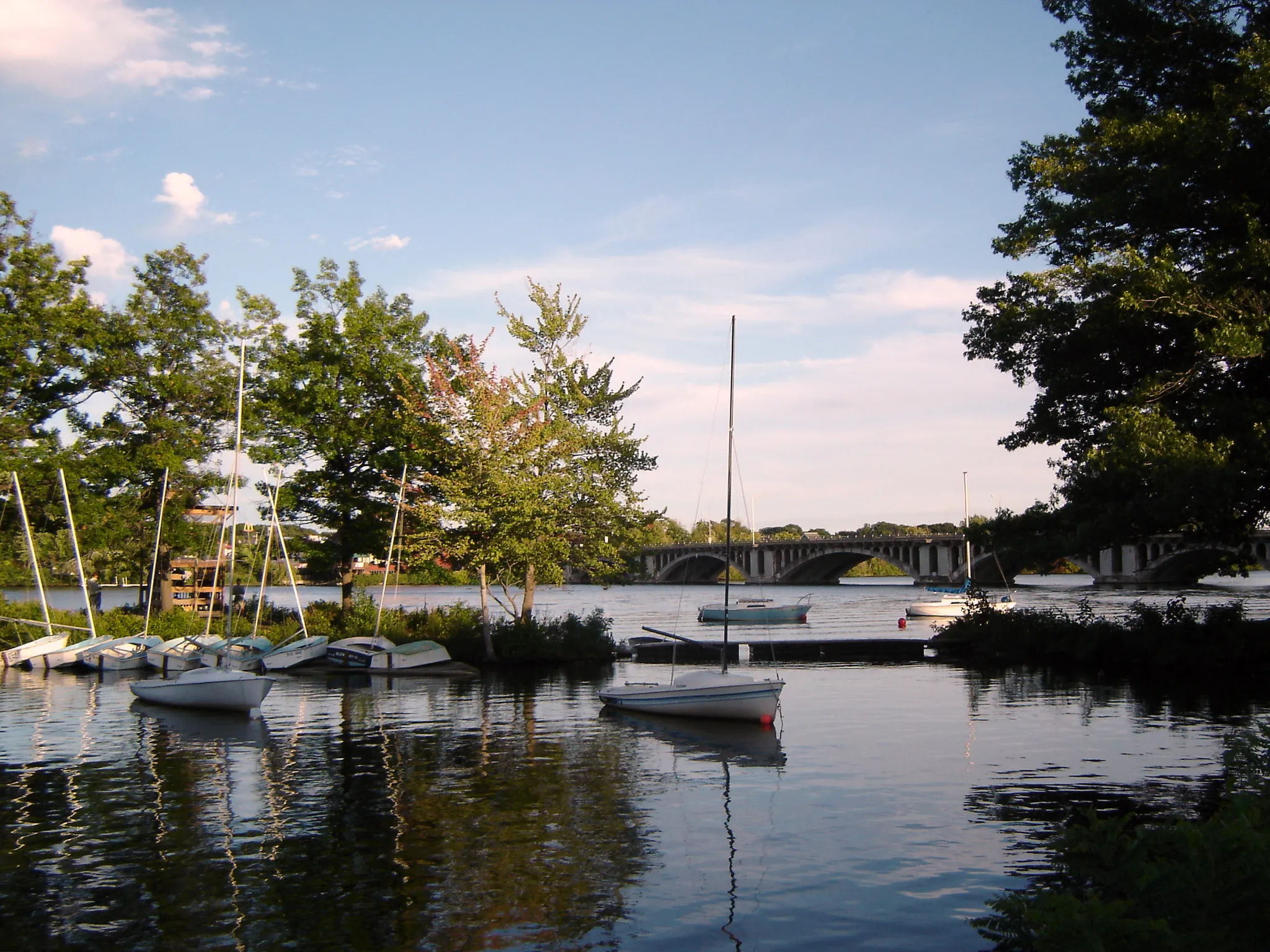 Quinsigamond State Park