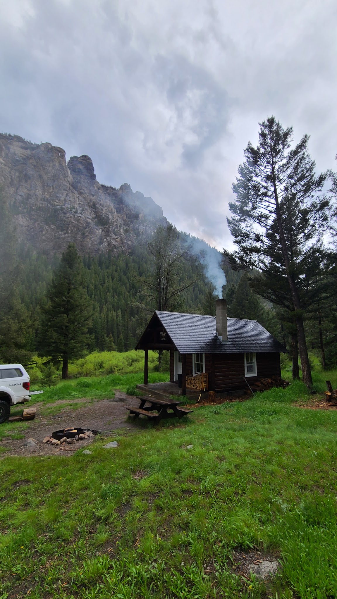 Canyon Creek Cabin