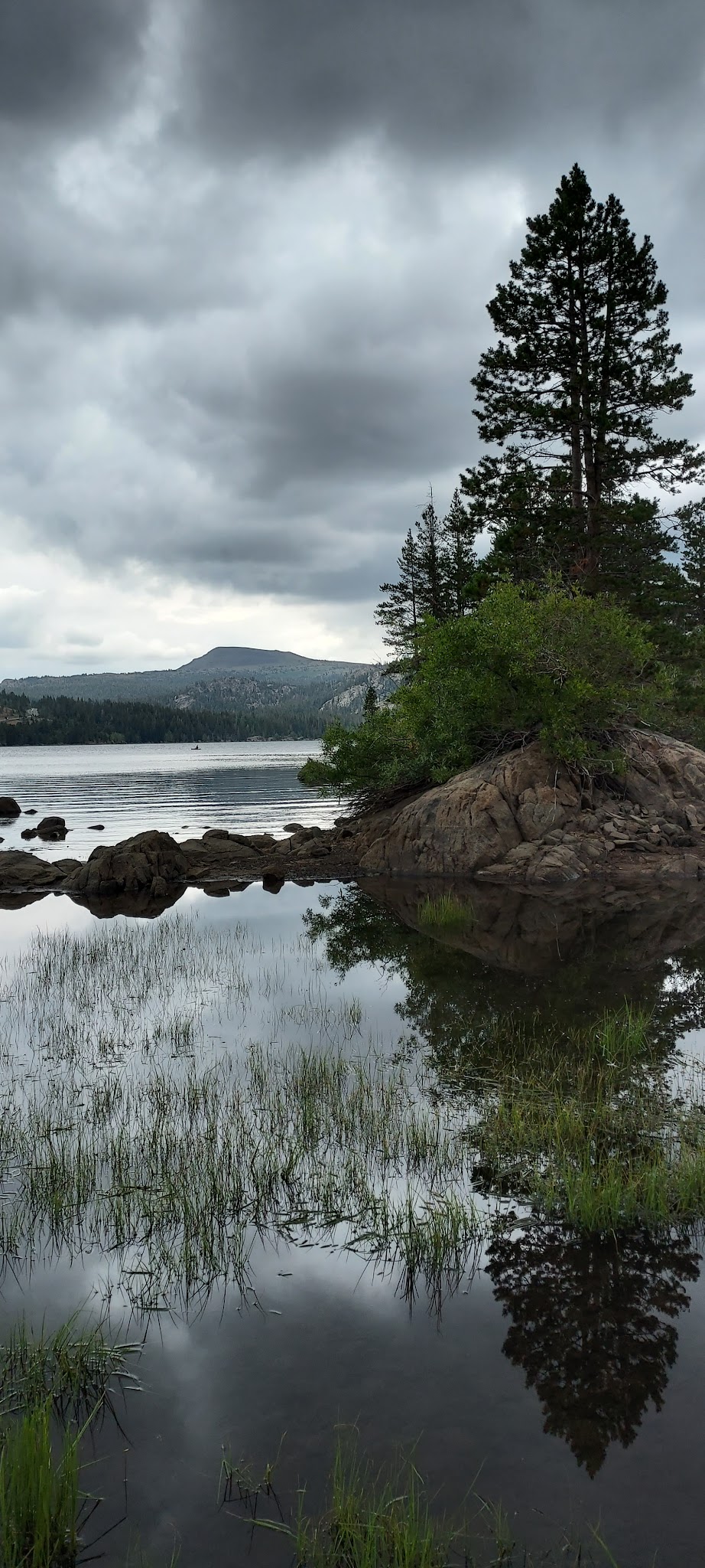 Caples Lake Campground