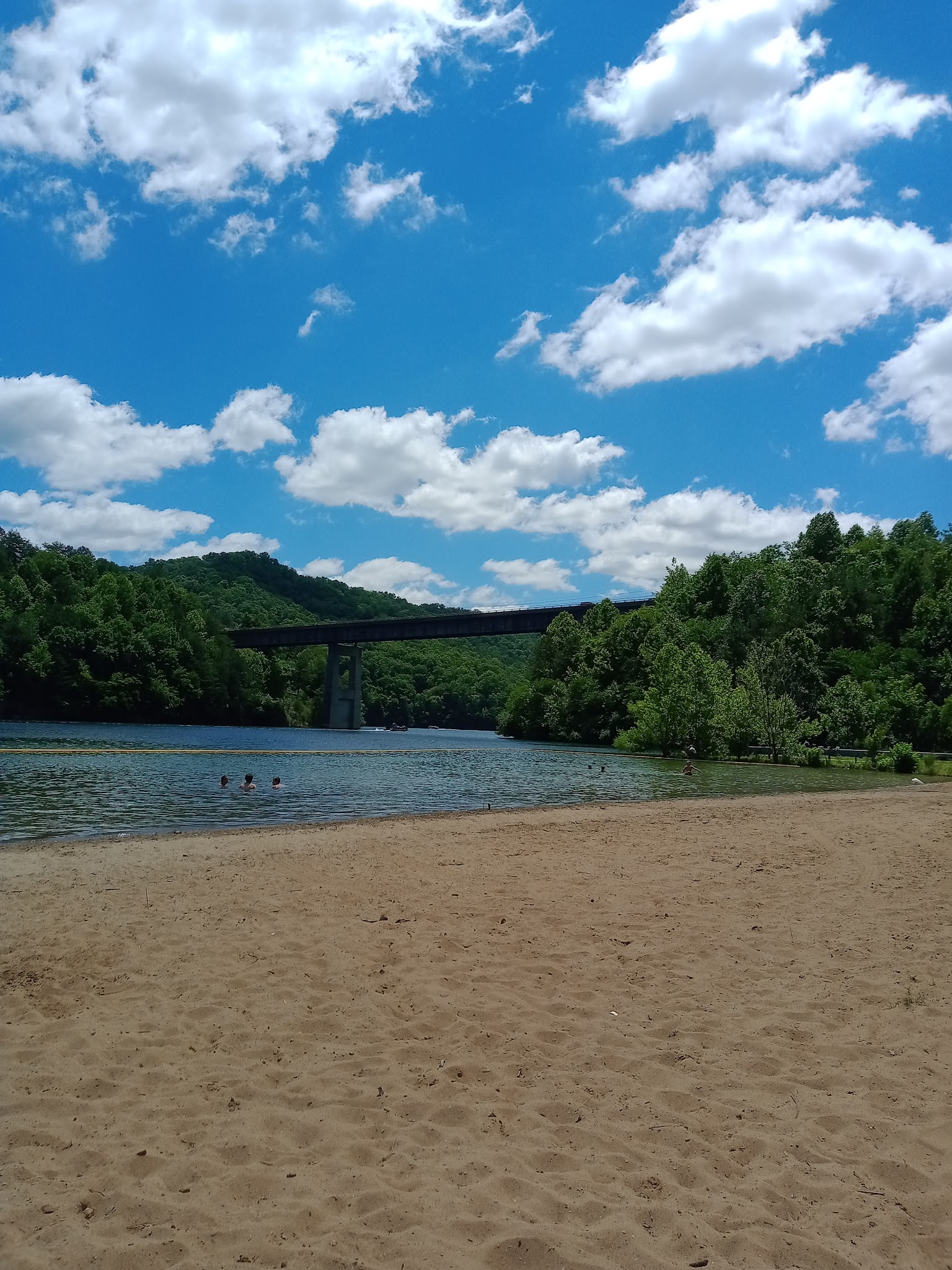 Carr Creek State Park