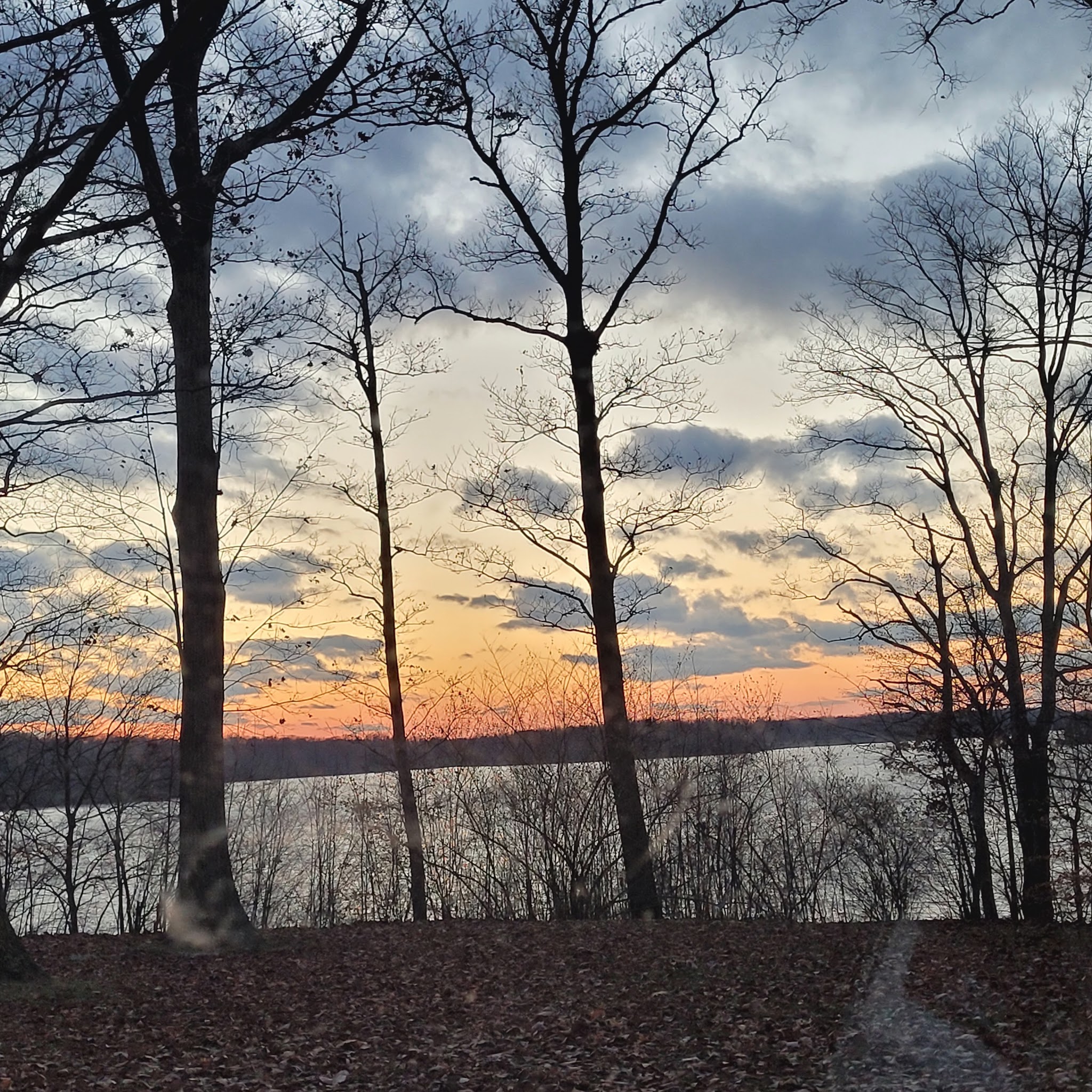Cowan Lake State Park & Cabins Campground
