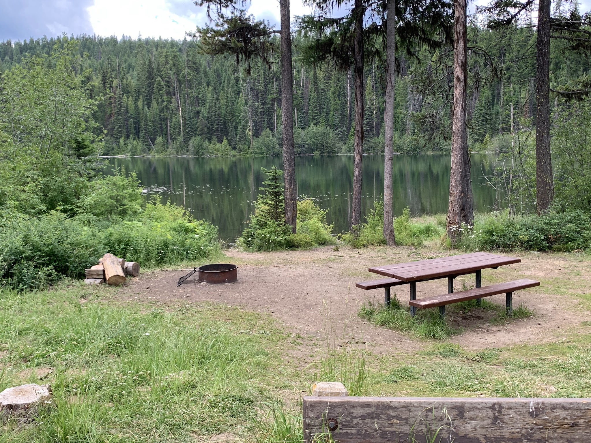 Davis Lake Campground