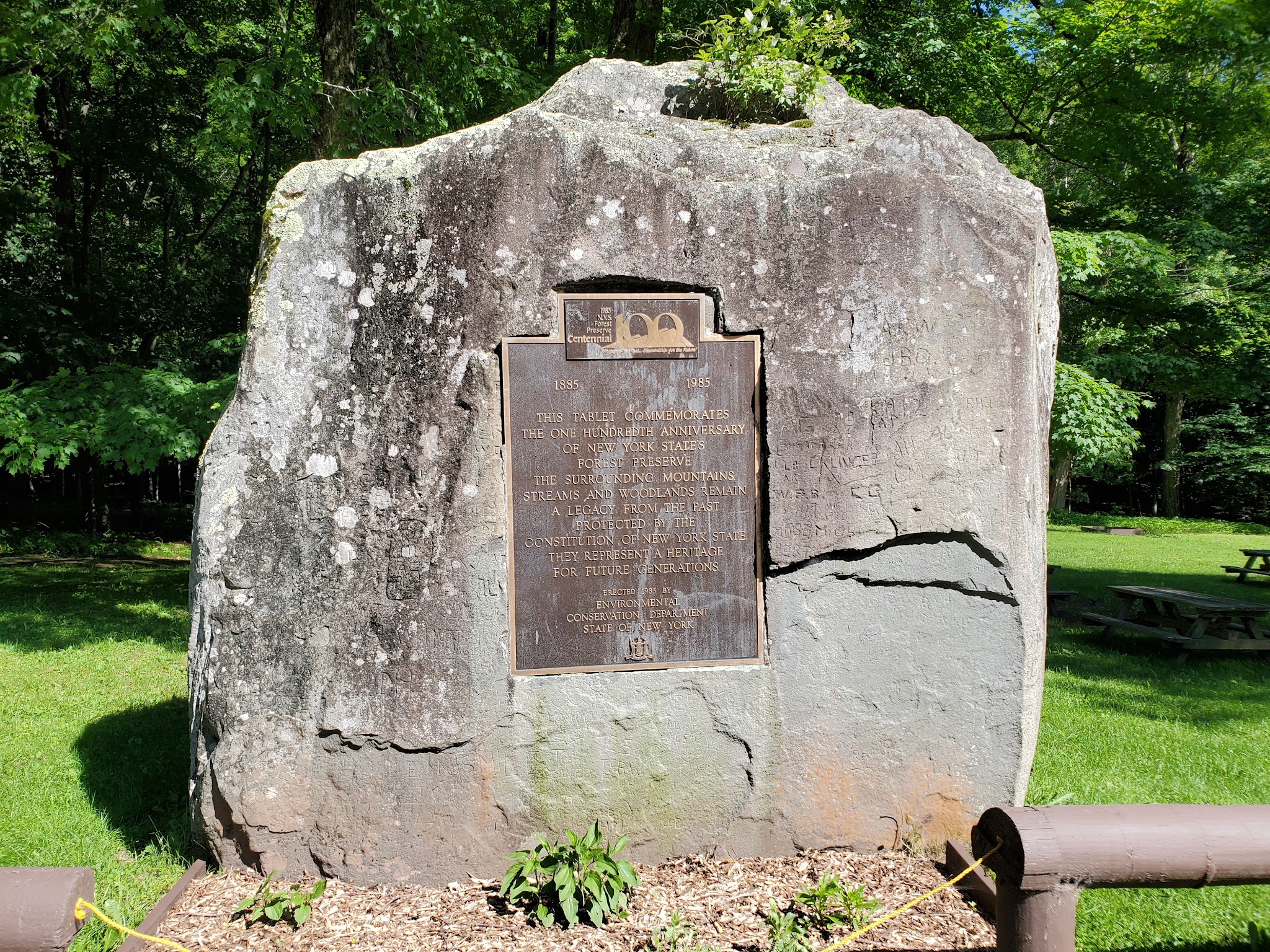Devils Tombstone Campground