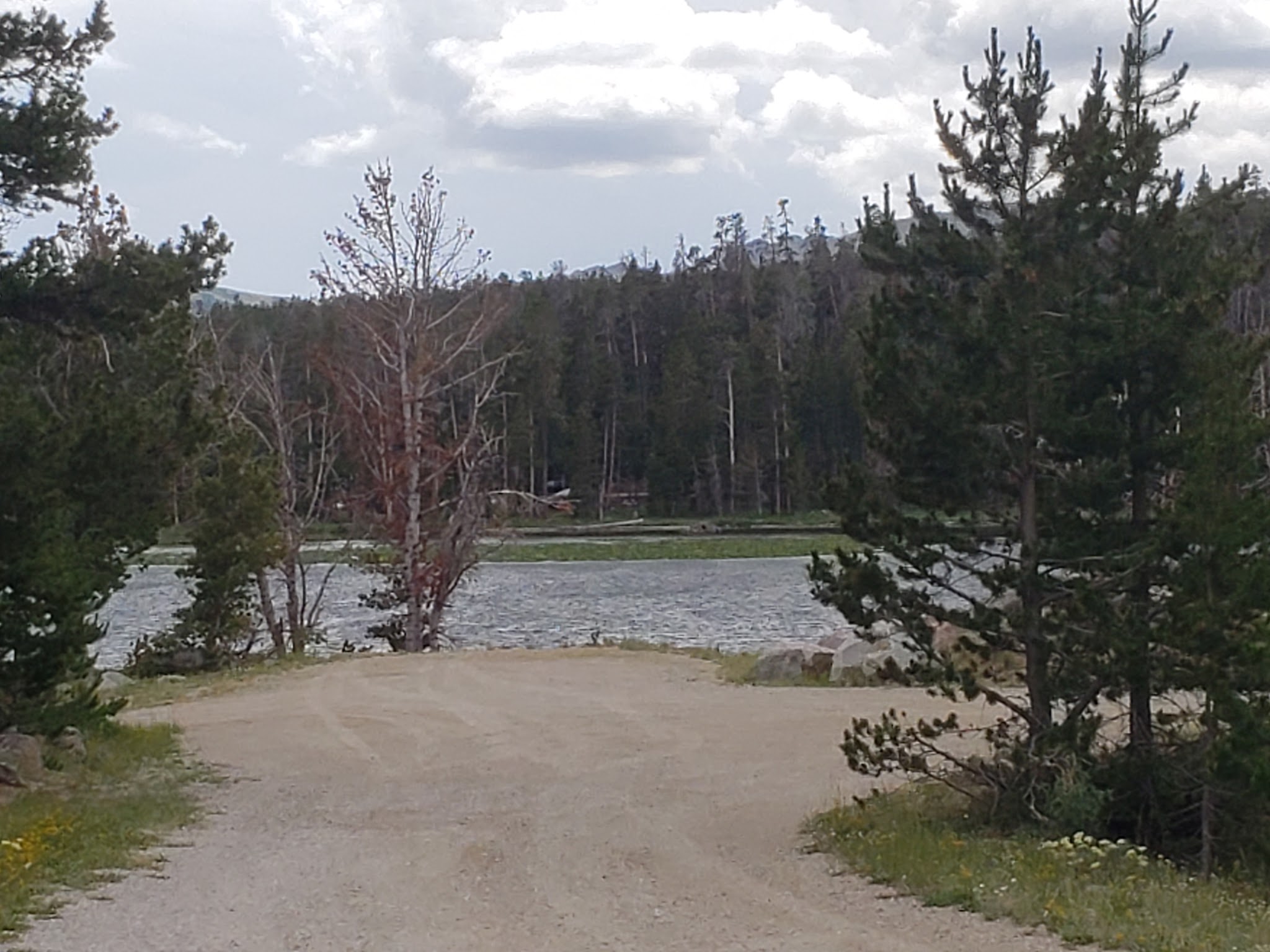 Fiddlers Lake Campground