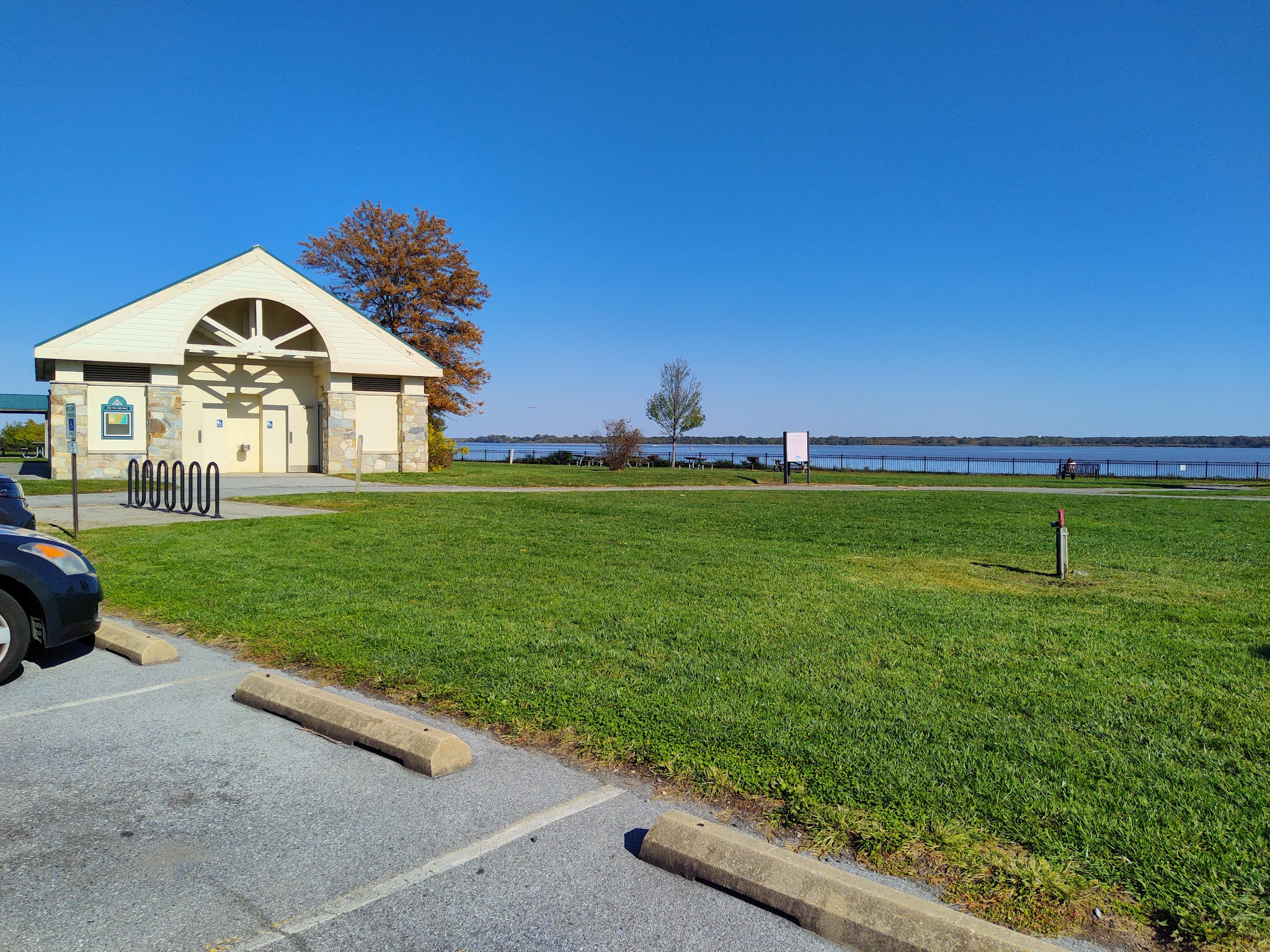 Fox Point State Park