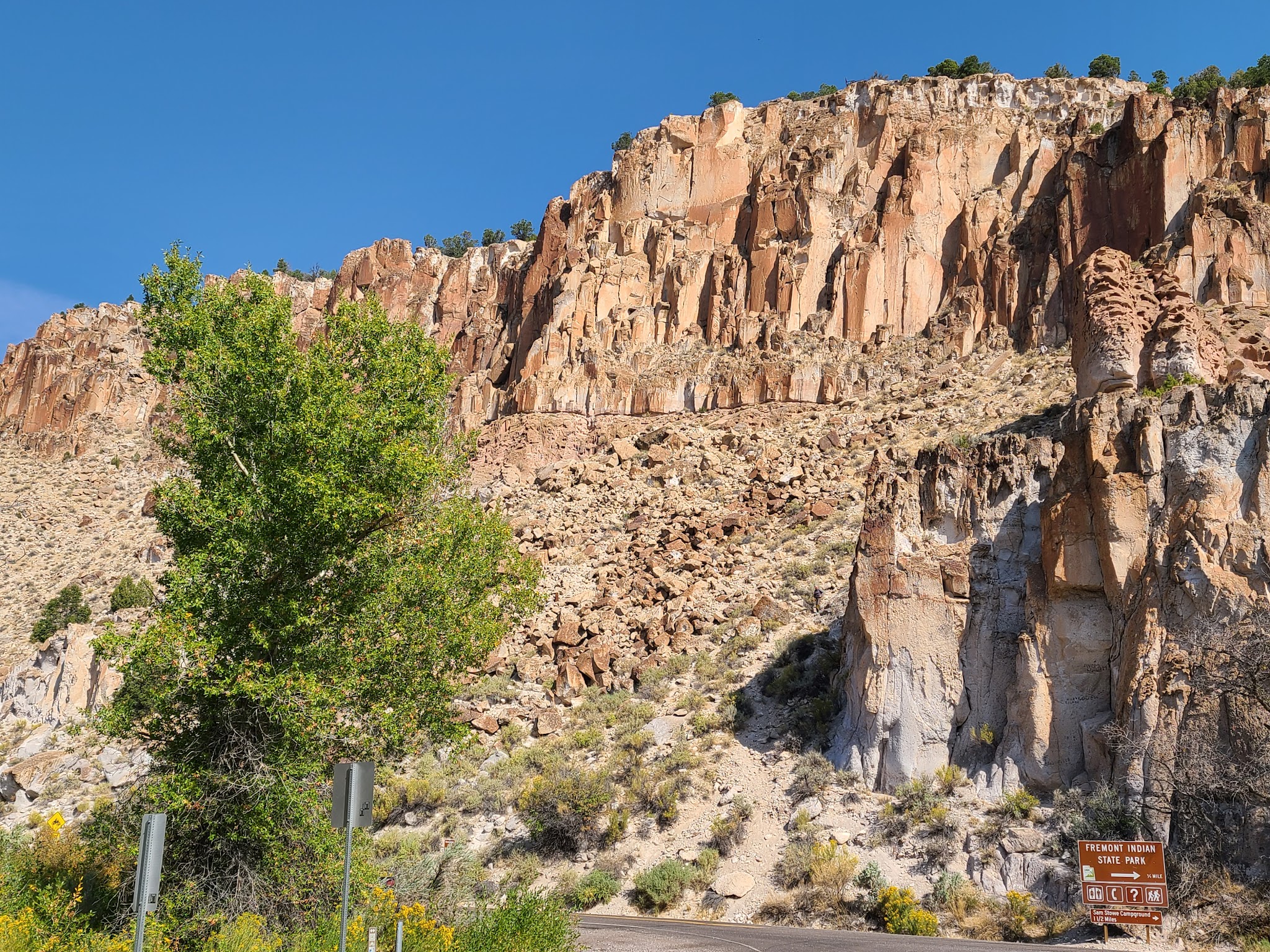 Fremont Indian State Park