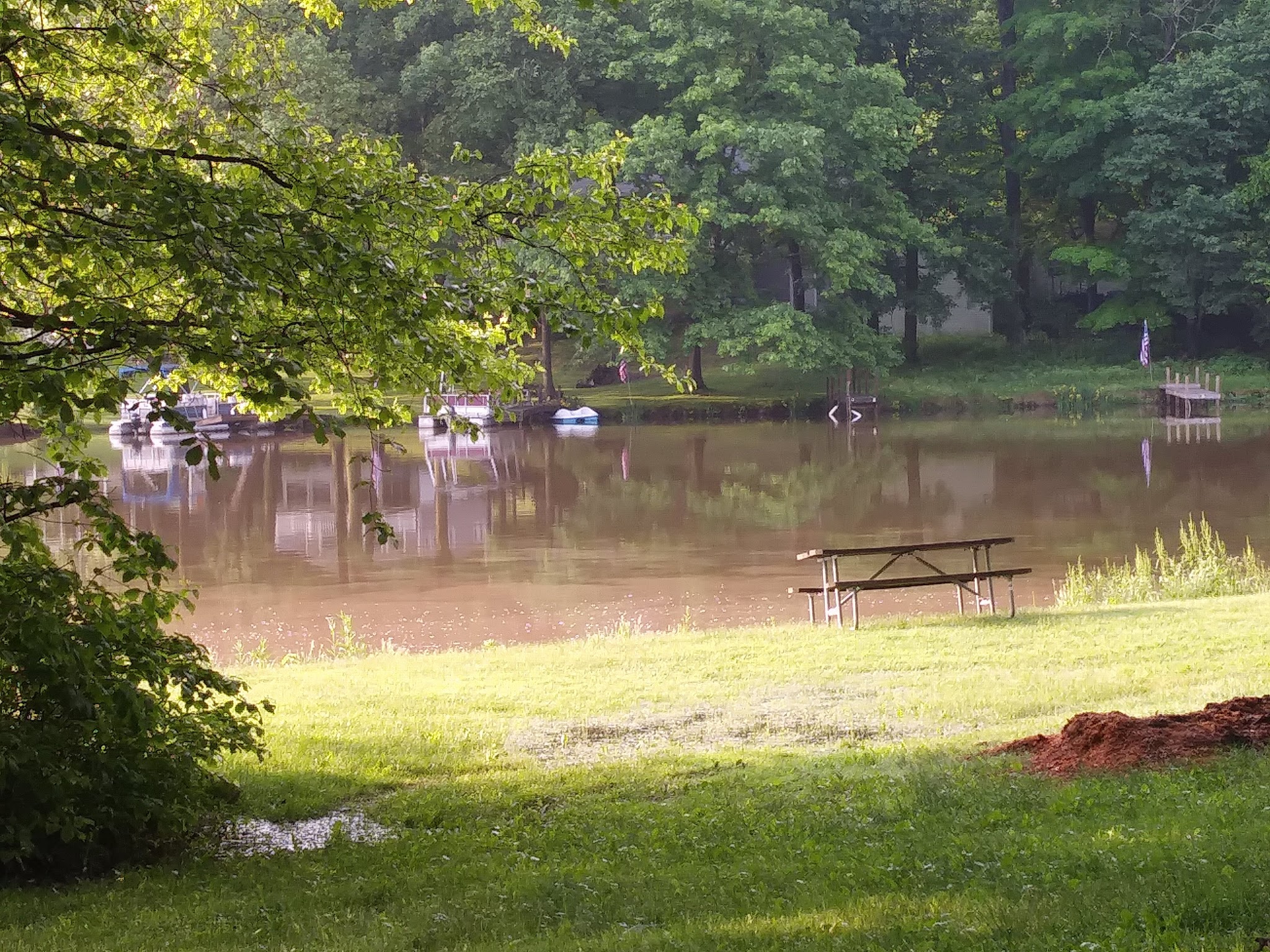 Lake Knoll Campground
