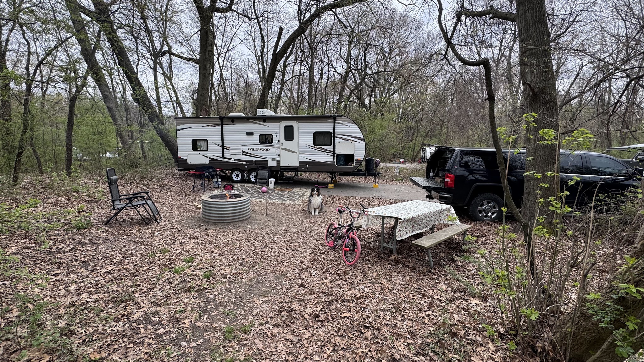 Holly-Mcginnis Lake Modern Campground