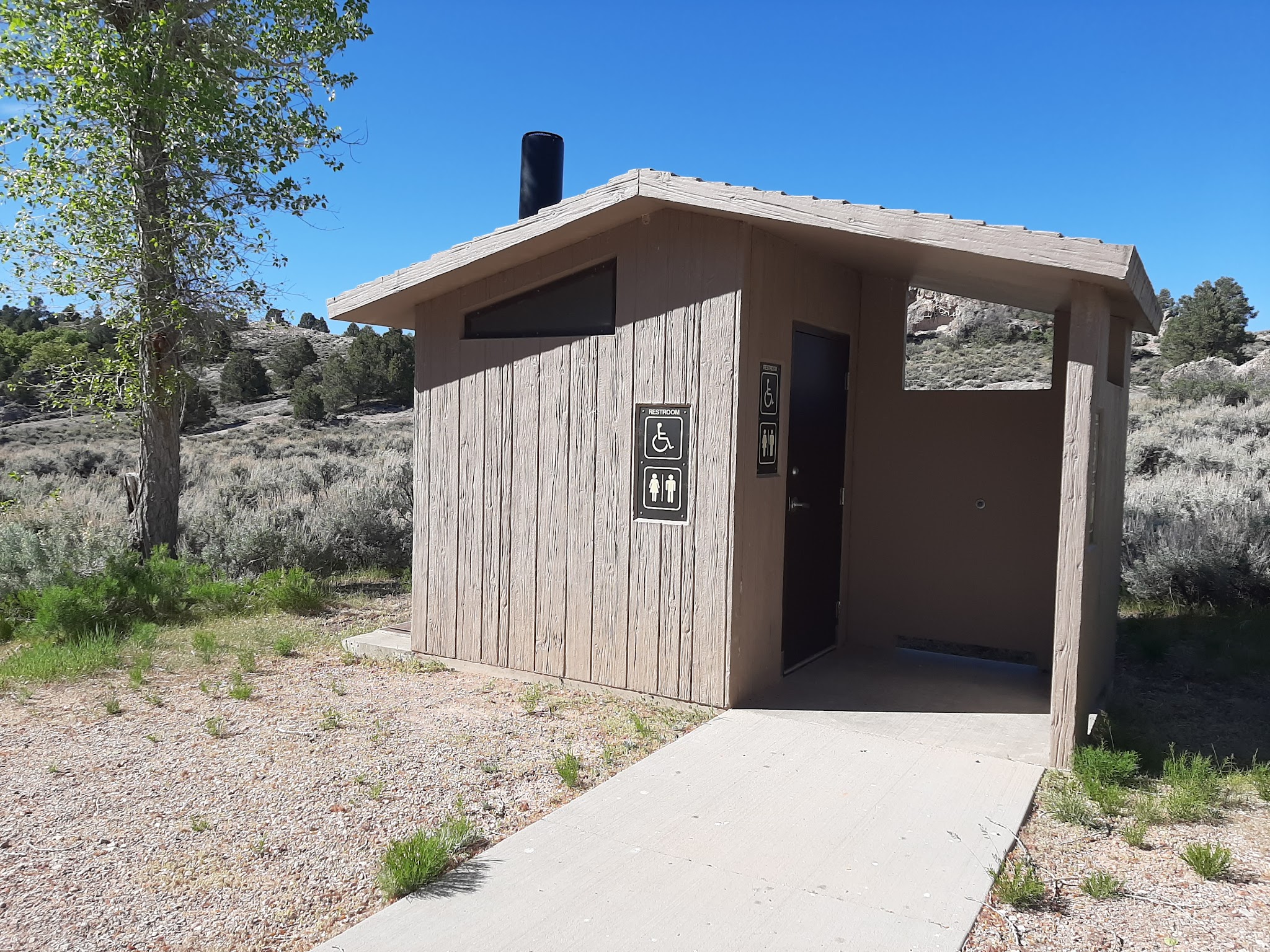 Honeycomb Rocks Campground