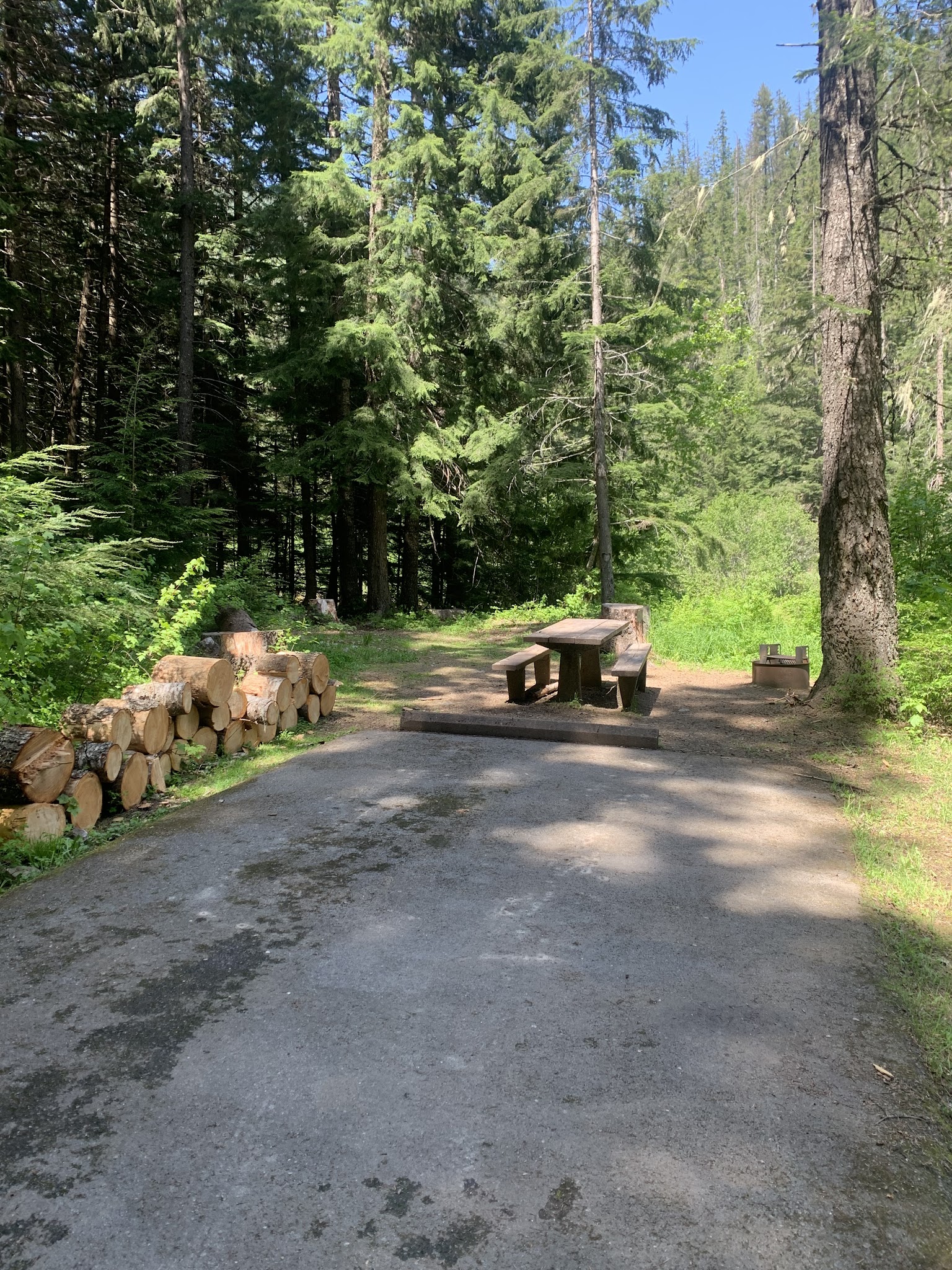 Honeysuckle Campground