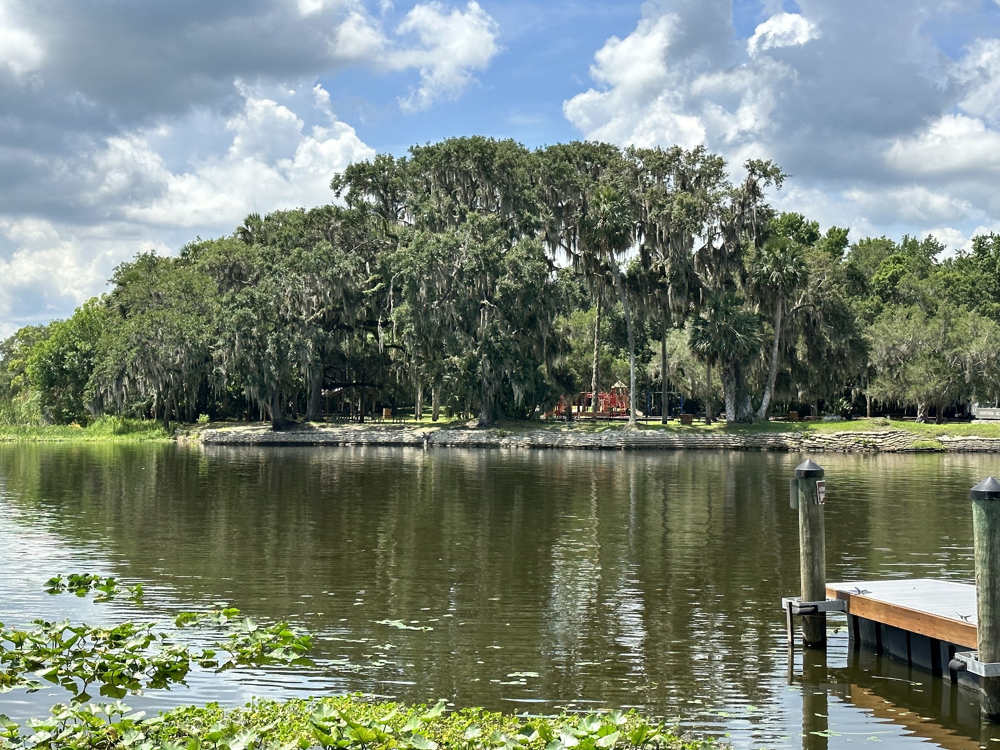 Hontoon Island State Park Campground