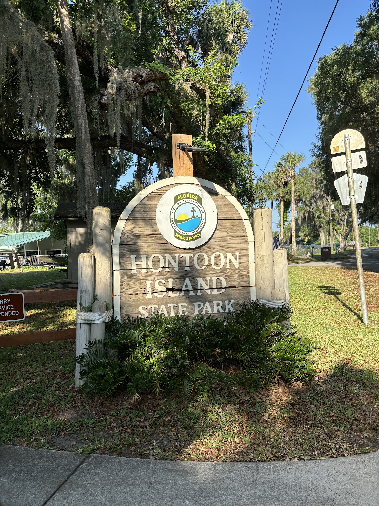 Hontoon Island State Park Campground