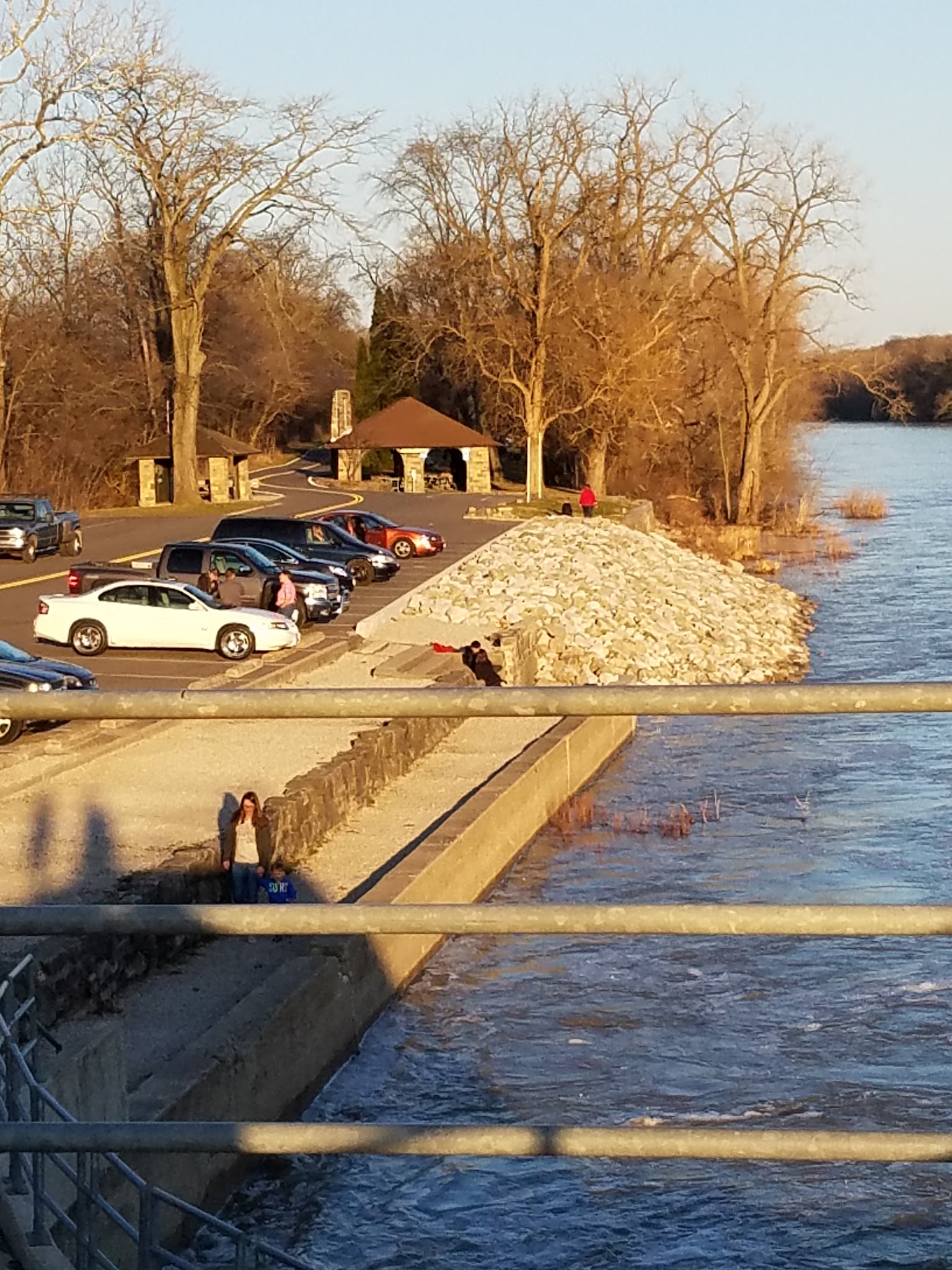 Independence Dam Campground