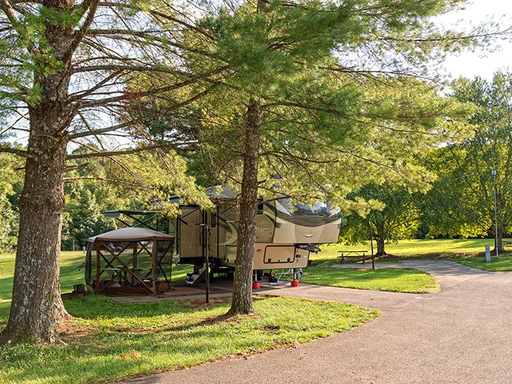Dale Hollow Lake State Resort Park