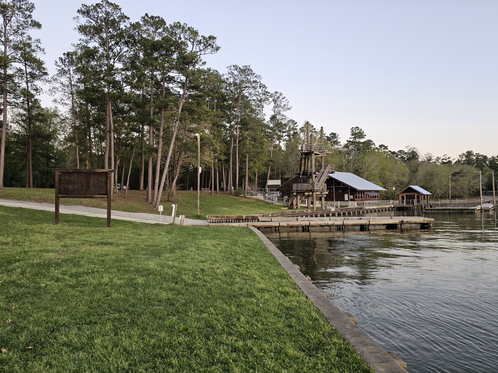 Lake Livingston State Park