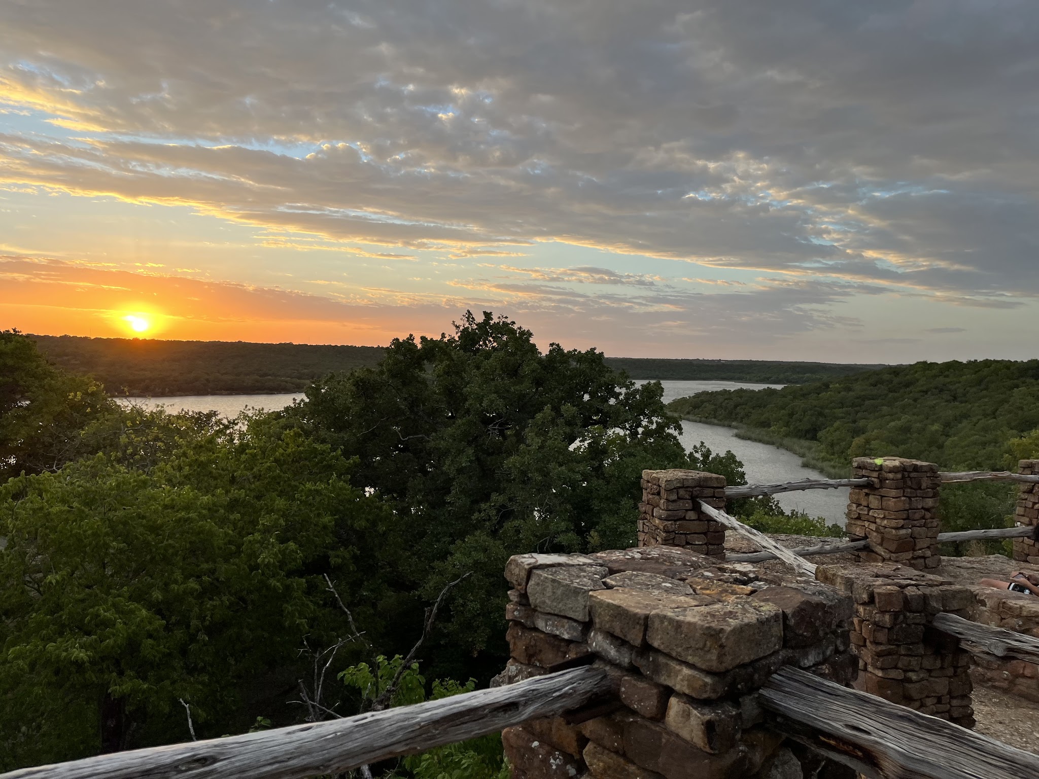 Lake Mineral Wells State Park And Trailway