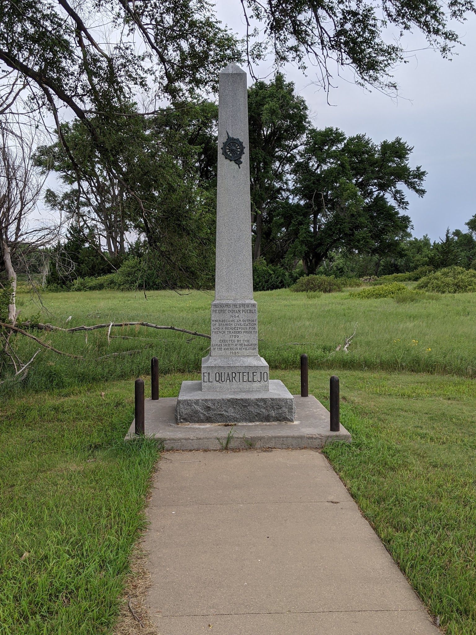 Historic Lake Scott State Park
