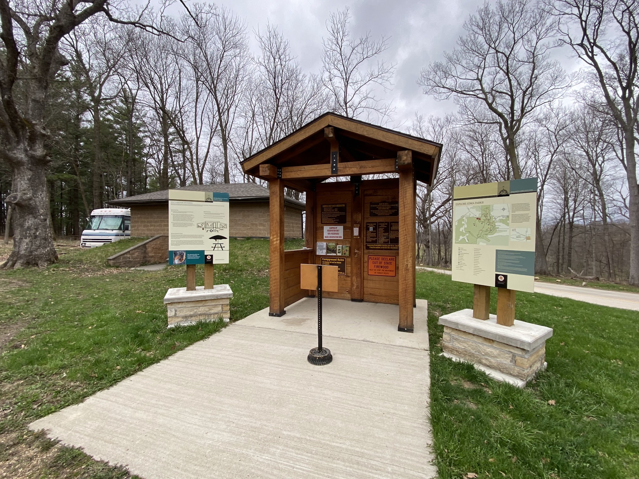 Maquoketa Caves State Park