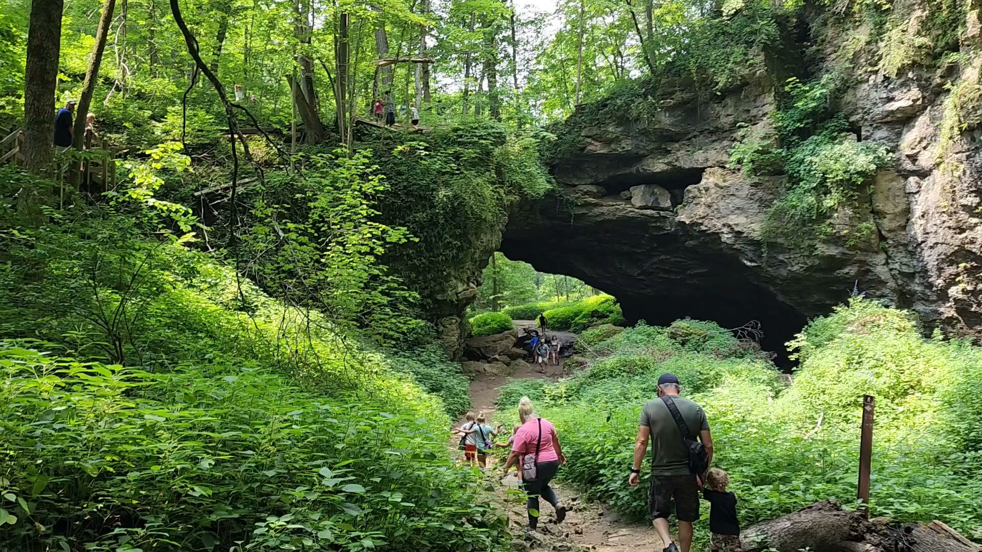 Maquoketa Caves State Park