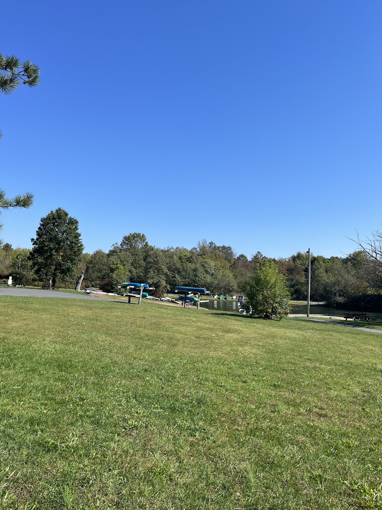 Memorial Lake State Park